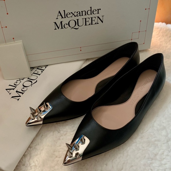 🛑 SOLD 🛑🔥HP🔥 Alexander McQueen Punkstud Flat - Picture 6 of 10